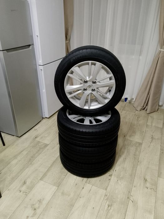 Комплект колес GRANTA FL R15