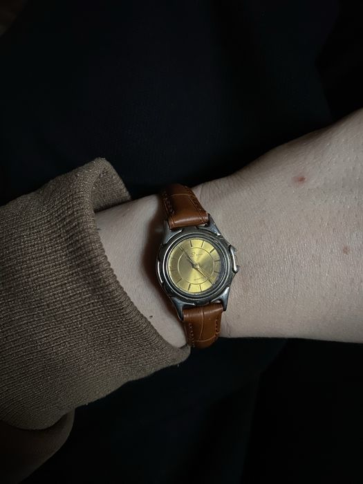 Часы наручные Charles Delon