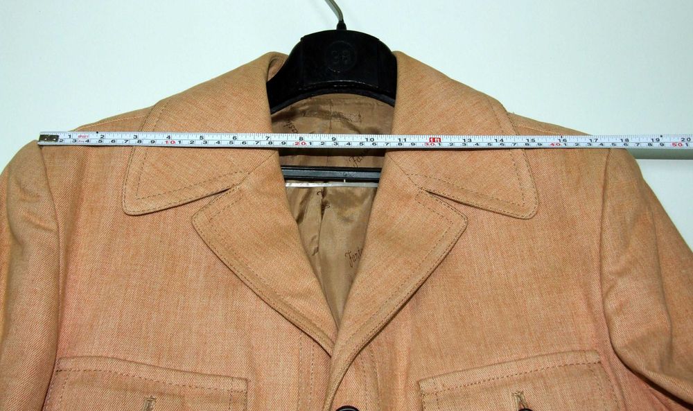 Costum barbati (sacou si pantalon) mas. 48, model deosebit