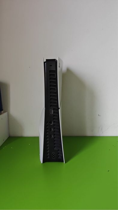 Ps5 Slim 825GB in stare perfecta