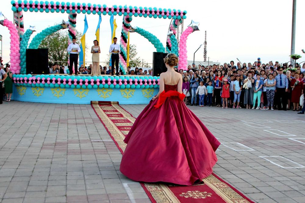 Вечернее  платье