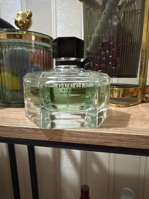 Парфюм от Gucci коллекция Flora