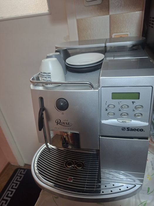 Кафе Машина автомат Saeco royal proffesional