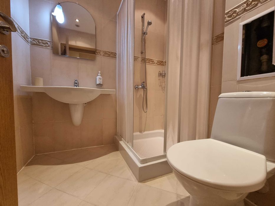 Двустаен апартамент за продажба в затворен комплекс до лифта в гр. Банско