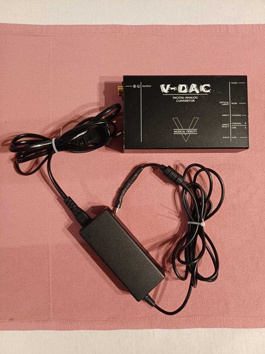 Hi-Fi ЦАП/DAC (Звукова карта) Musical Fidelity V-DAC – Професионален UK Ъпгрейд