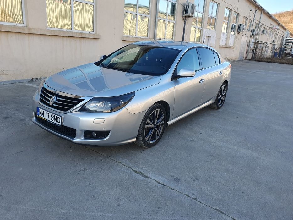 Renault Latitude Initiale Paris 2012 cutie automată