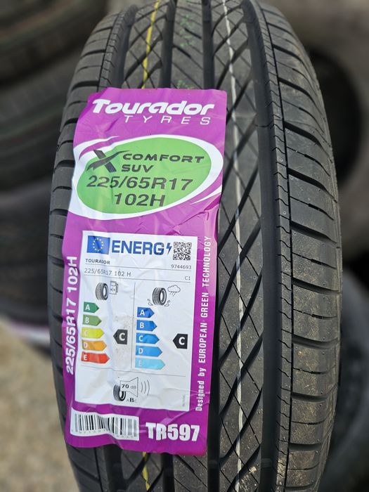225 65 17 Tourador летни