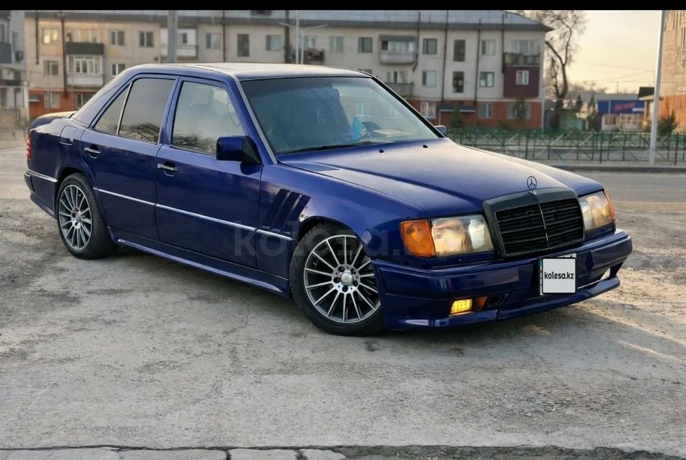 Продам Мерседес 124 объем 3