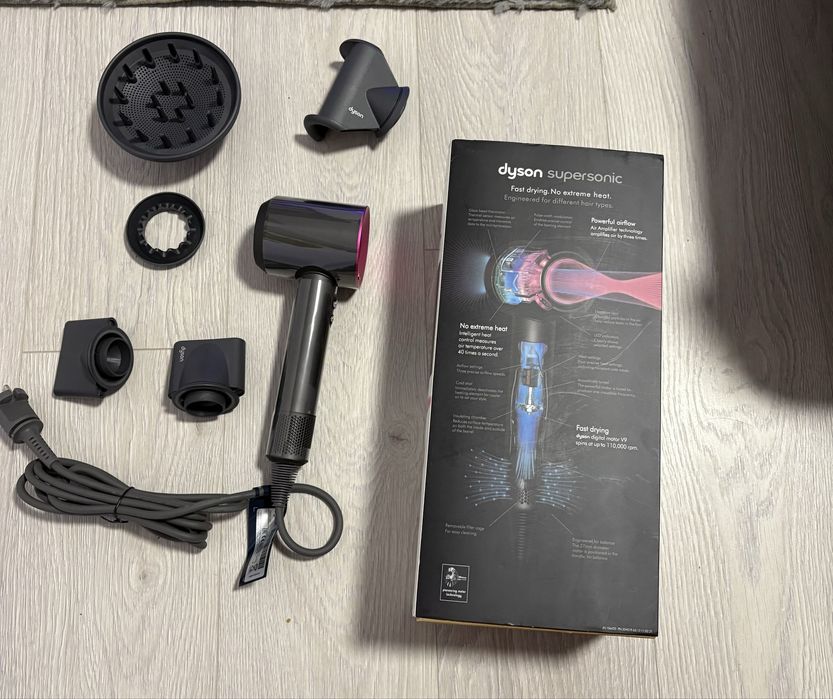 Dyson  supersonic