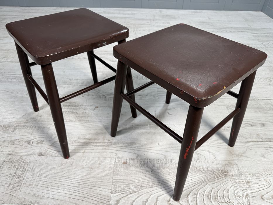 Винтидж боядисани табуретки Р323