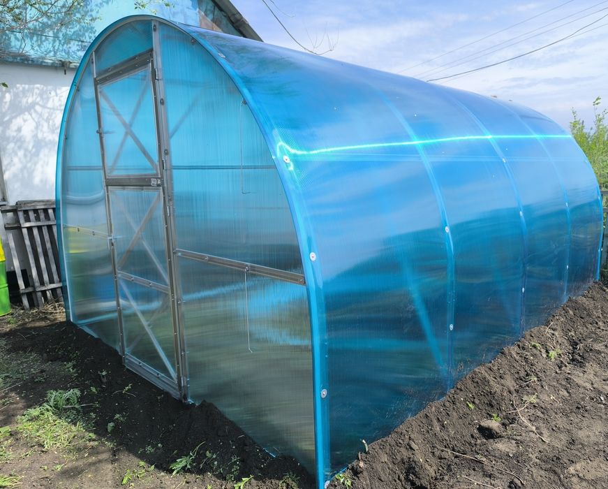 Теплицы под сотовый поликарбонат.