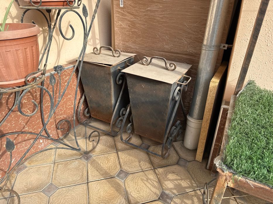 Кованные урны ручной работы