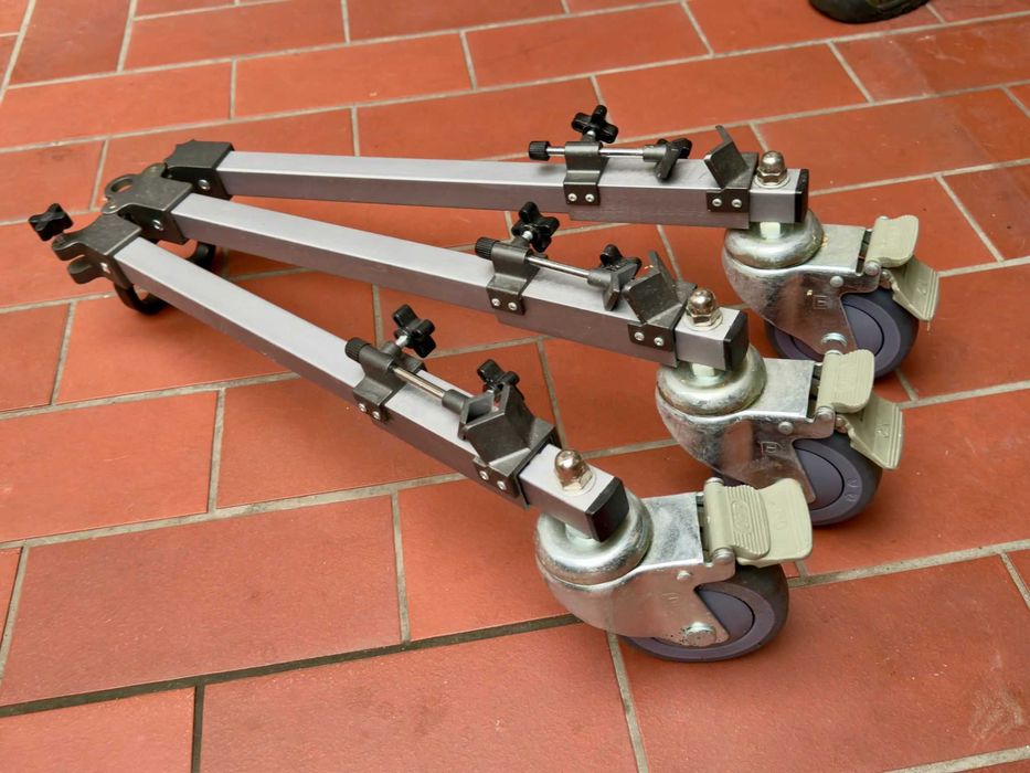 Suport mobil trepied Dolly