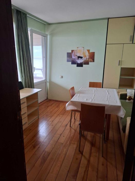 Дава се под наем Етаж от къща в Варна, м-т Траката - 120 кв.м за 1200 € - Снимка #9