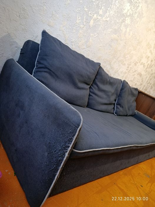 Продам диван -механизм тик так