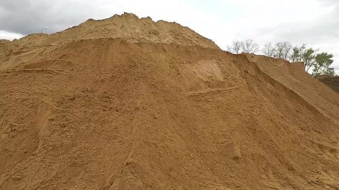 Красный флаг Песок.