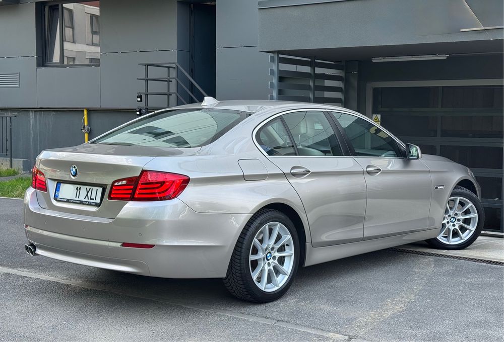 BMW 5 Series 2012 — imagine 3