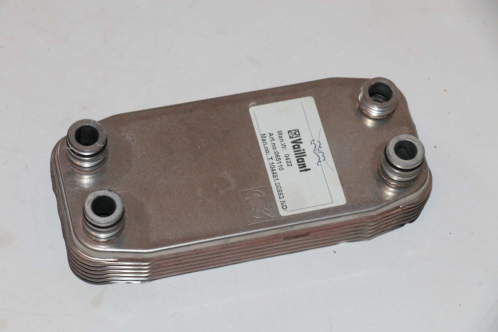 Schimbator in placi centrala Vaillant VUW INT 242/2-5 sau alte modele