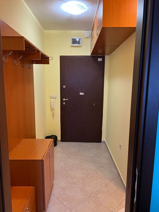 Дава се под наем Двустаен апартамент в София, Младост 2 - 60 кв.м за 648.21 € - Снимка #2