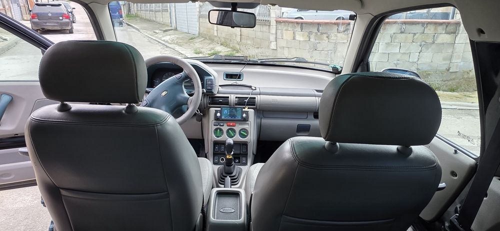 Land rover freelander