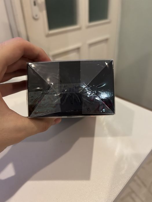 Чисто нов Nike sun & wood  (не отварян)