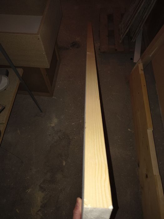 Dulap rindeluit, lemn rasinoase 4x24x4000