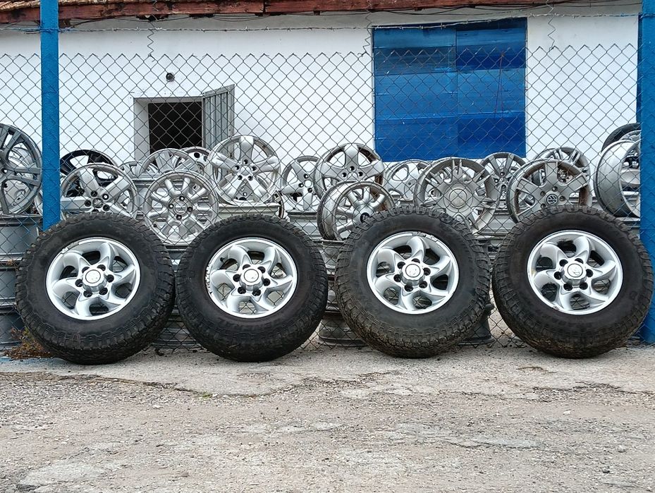 16" джанти Hyundai Terracan 6x139.7 + гуми 245/70R16 Grabber AT3 джип