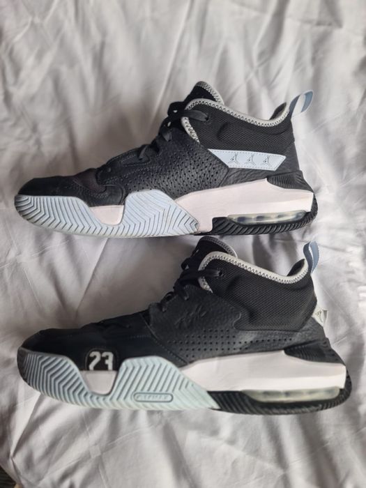 Nike Air Jordan Stay Loyal 2