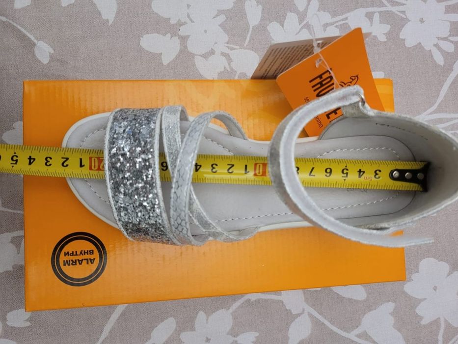 Сандалии, босоножки 35 р