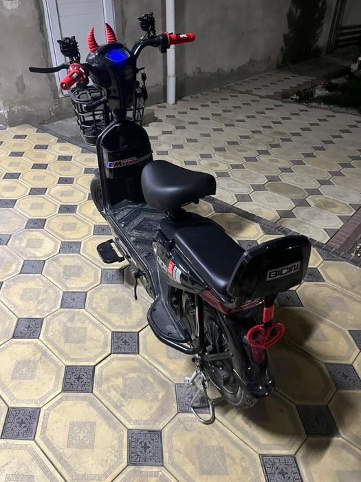 Sk8 скутер продам