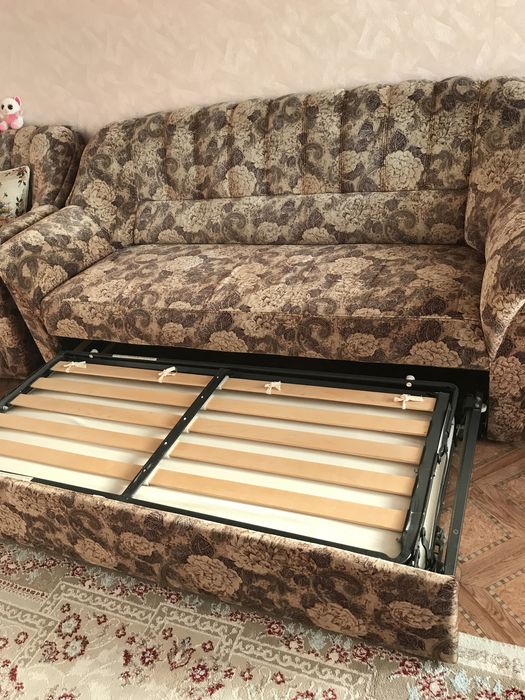 Продам уголок раскладной