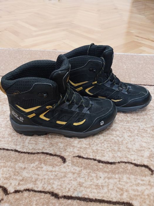 Зимни обувки Jack wolfskin 37