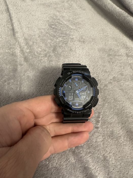 Часовник Casio G-shock