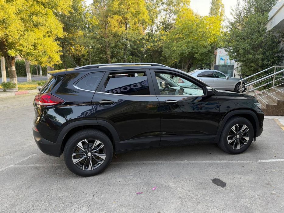 Chevrolet Tracker Premier Turbo, 2023 йил