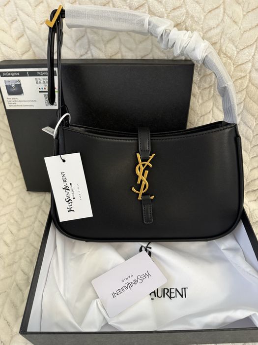 Дамска чанта нова YSL