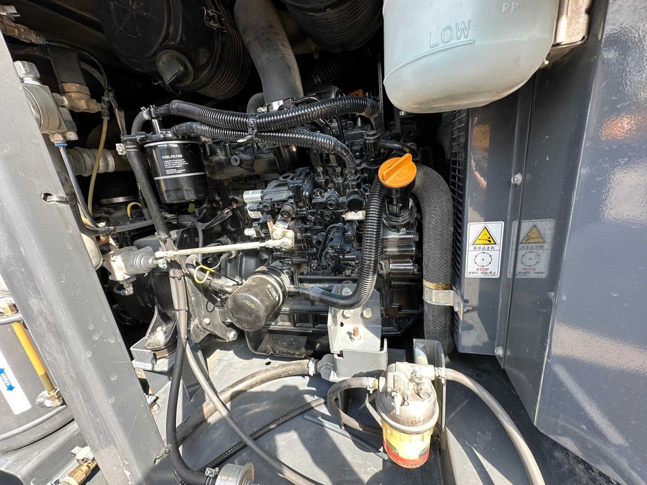 Компрессор Airman PDS175SC с осушителем