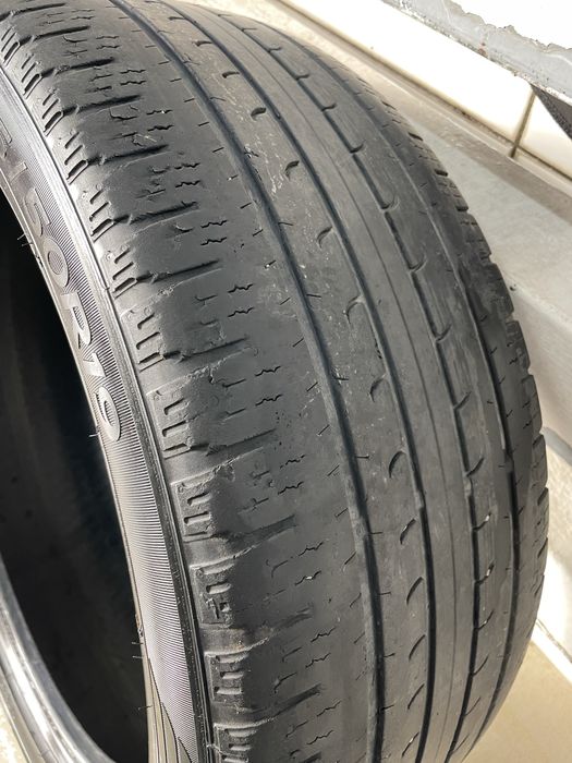 Продам резины на R19/235/50