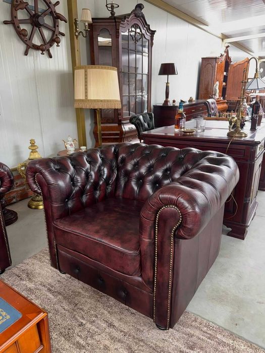 Chesterfield -Класическа кожена гарнитура