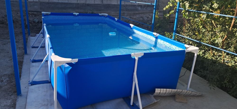 Продаётся каркасный бассейн