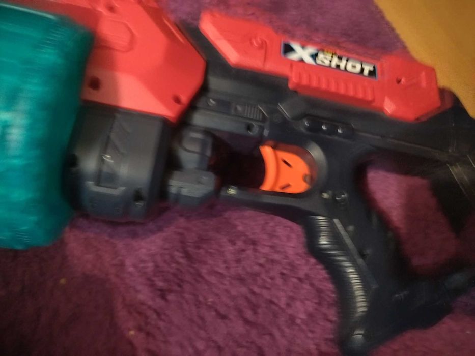 Pușcă narf xshot zuru aproape noua