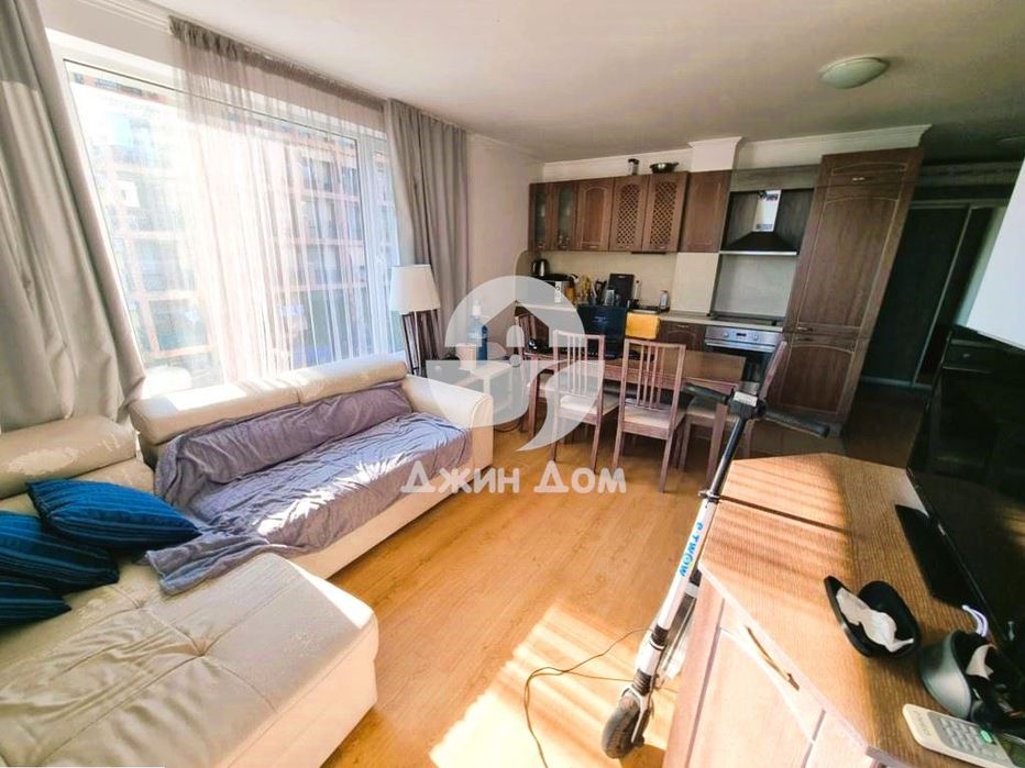 Продава се Тристаен апартамент в Свети Влас - 110 кв.м за 1200 €/кв.м - Снимка #1