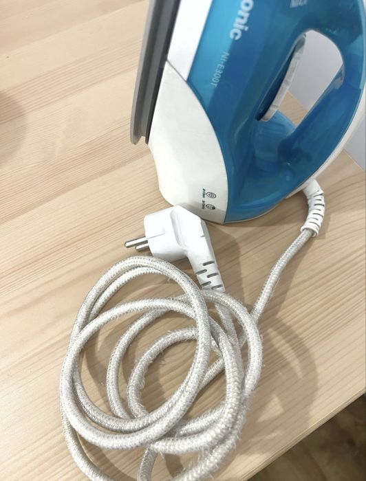 Panasonic утюг  панасоник белый