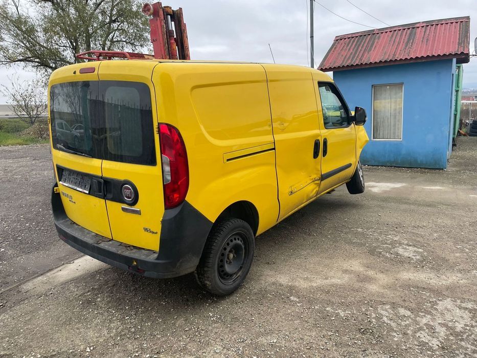 Dezmembrez piese Fiat Doblo