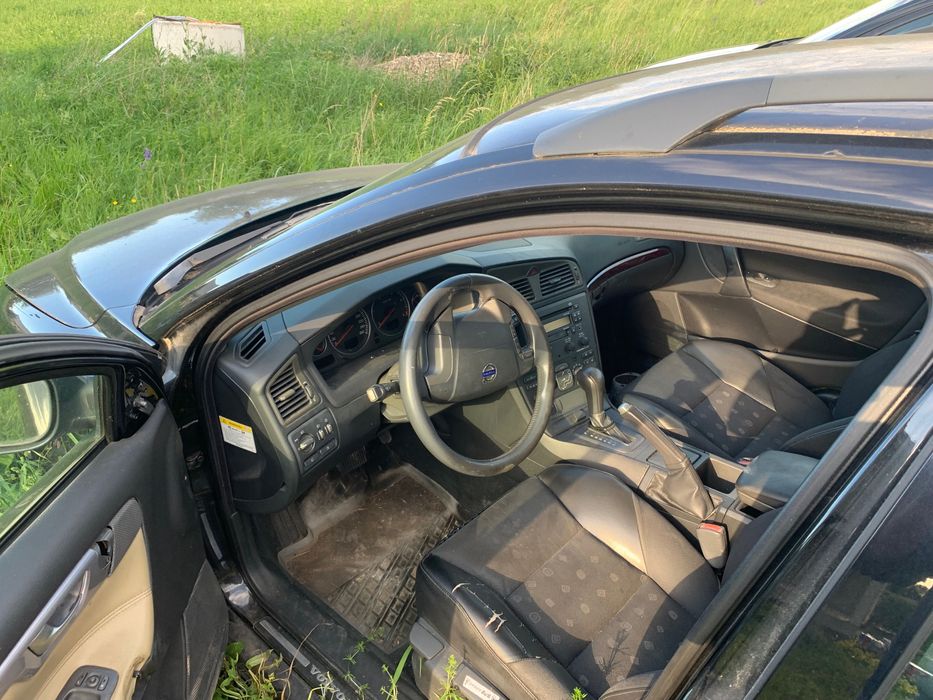 Doua Volvo v70ll