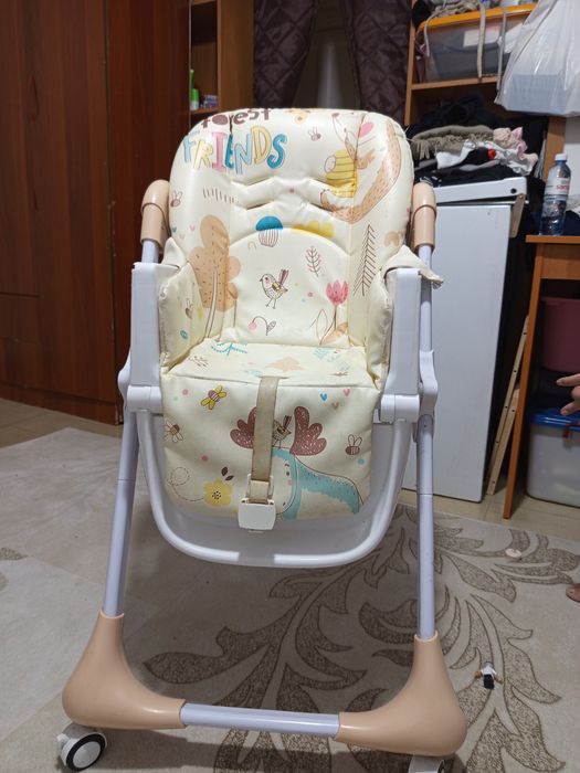 Стульчик для кормления