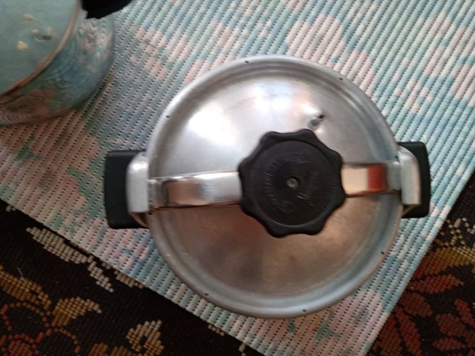 тенджера под налягане,лот, модели