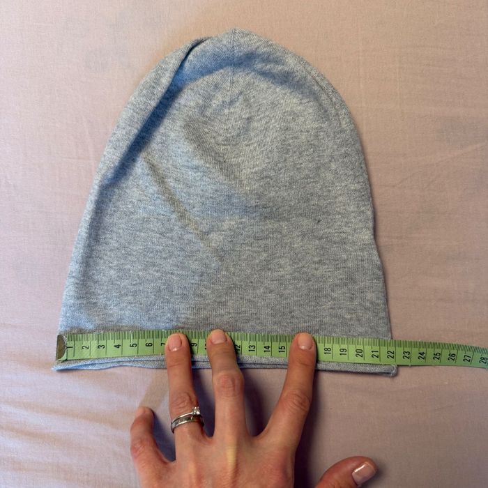 Fes subțire copii, gri deschis de la H&M, 2-4 ani