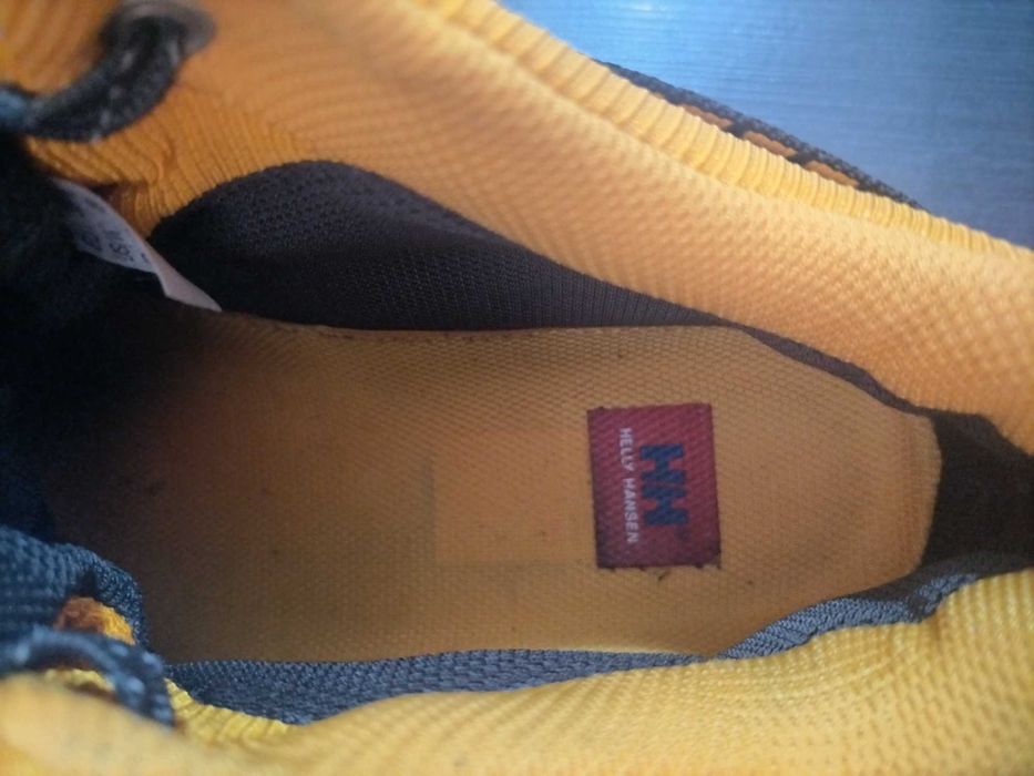 Маратонки Helly Hansen