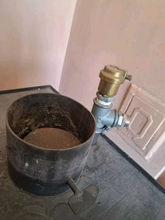 Прити камина с водна риза