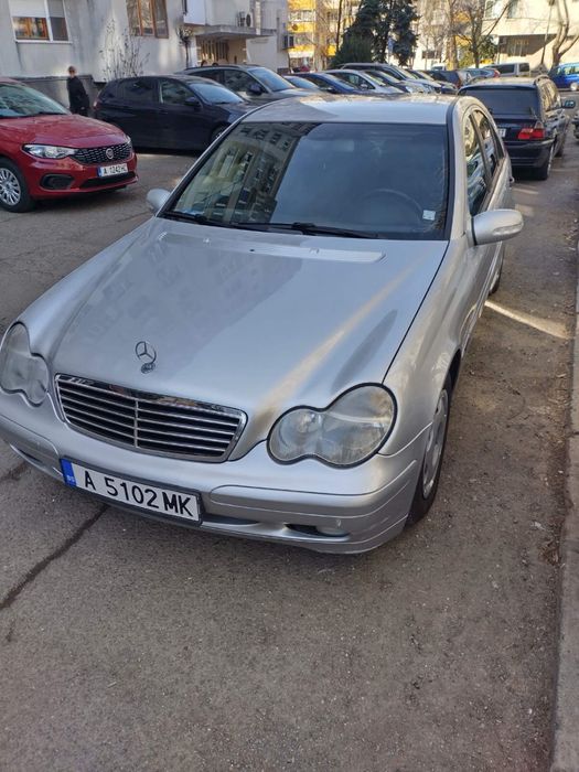 Mercedes benz  C 220